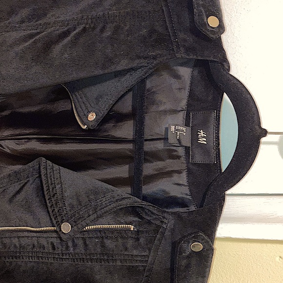 Suede black jacket. - Picture 4 of 5